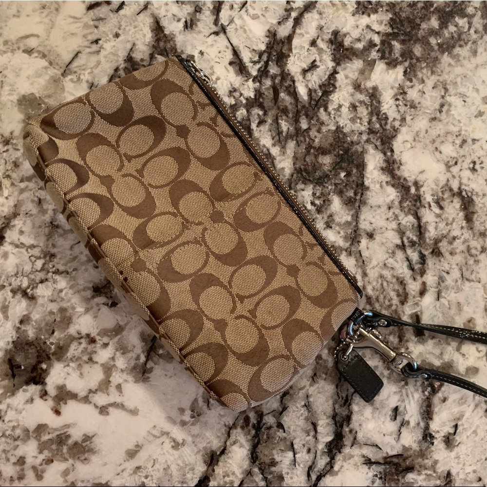 Coach wristlet